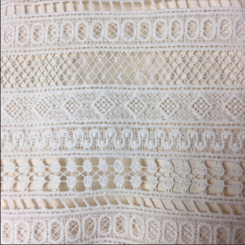 NWT The Vanity Room Halter Geo Lace Dress - Picture 6 of 6
